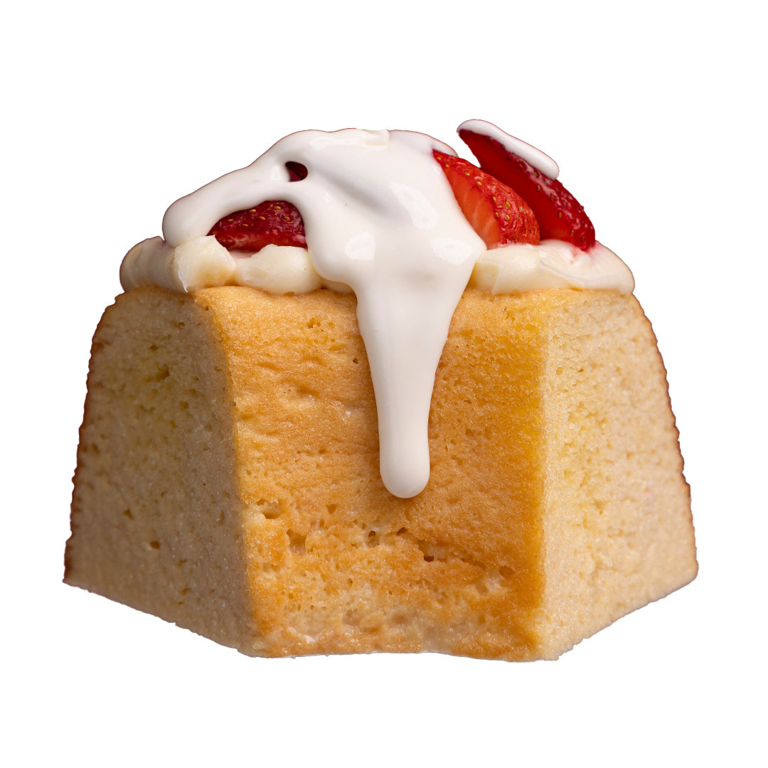 
                  
                    Tres Leches de Fresas con Crema
                  
                