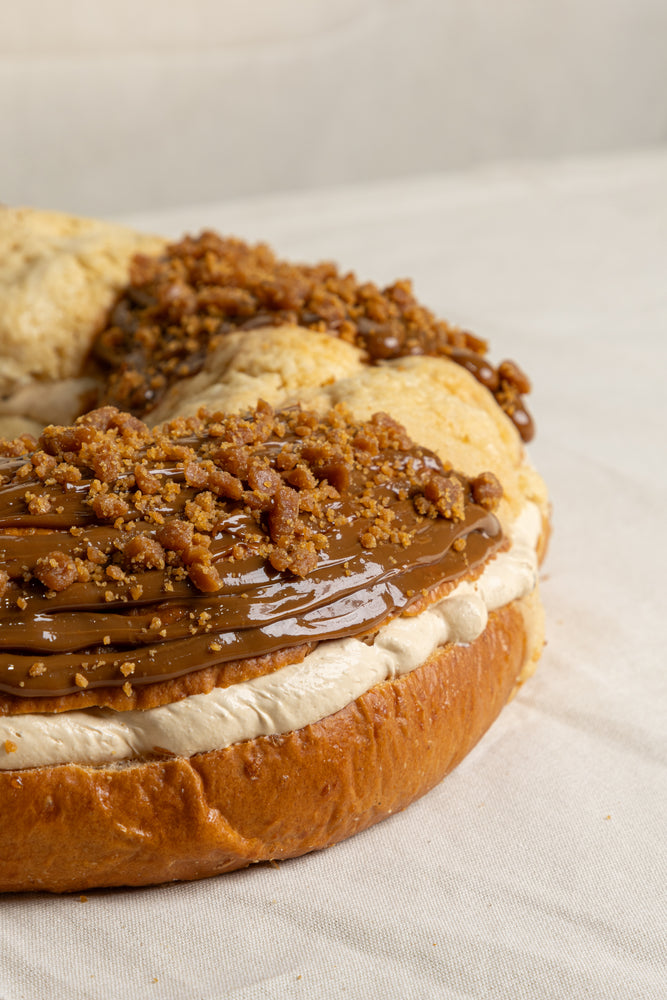 
                  
                    Rosca Dulce de leche con toffee
                  
                